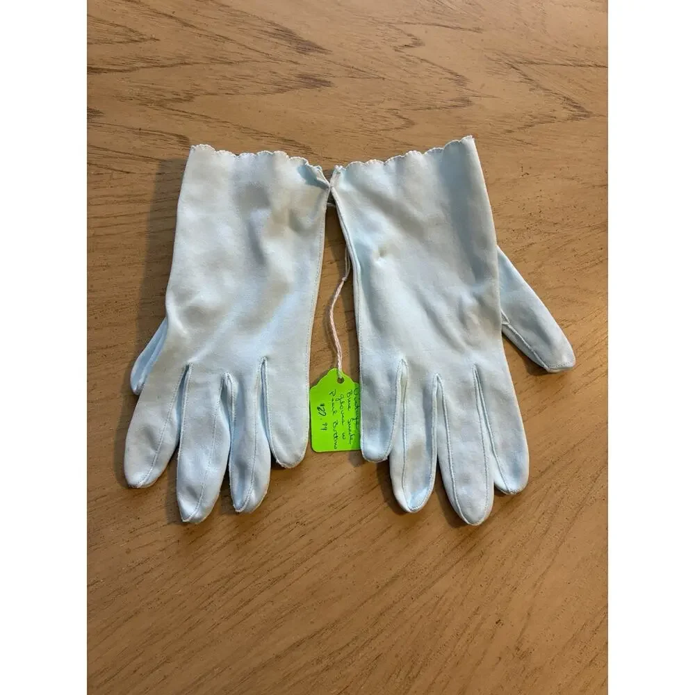 Vintage Van Raalte Baby Blue Amersuede Gloves Scalloped Pearl Button 1950s Med